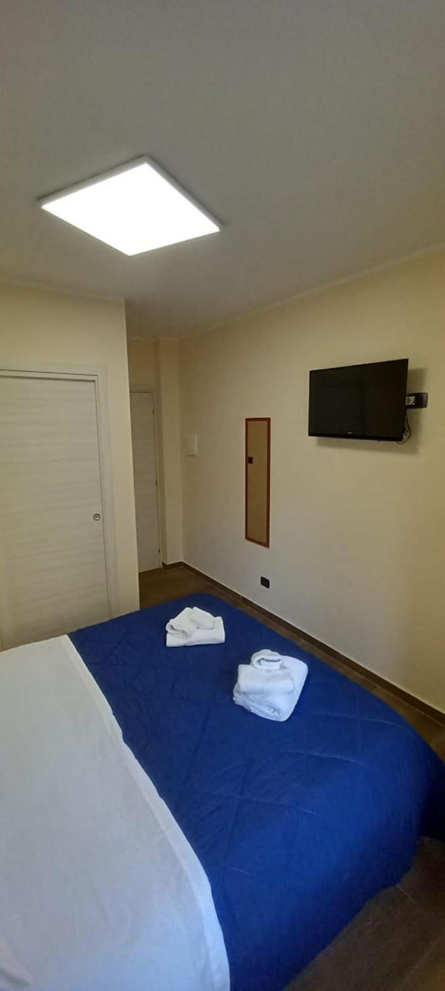 B&B Omnia Scilla Luaran gambar